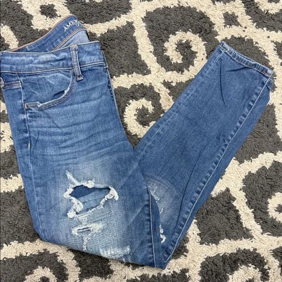 American Eagle Outfitters Distressed Denim Skinny Jeans - Picture 2 of 4
